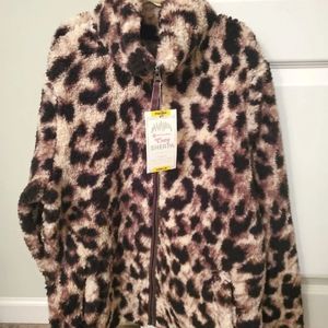 Leopard print Women's Member's Mark Cozy Sherpa. Size M.
